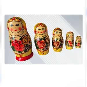 Vintage Semenov Matryoshka Russian Wooden Nesting Dolls 5 Piece Set